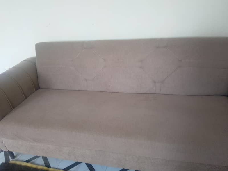 Sofa cumbed 2