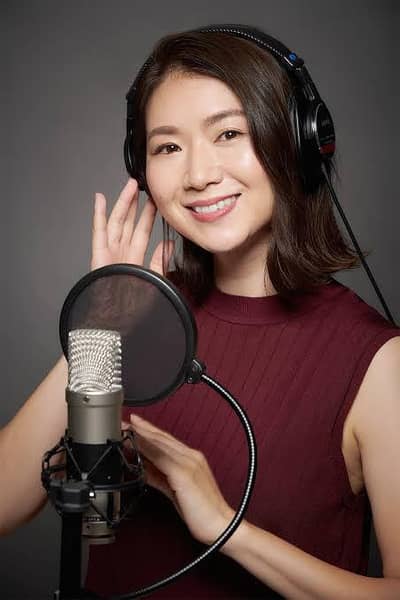 Argent Need femail Voice over Artist