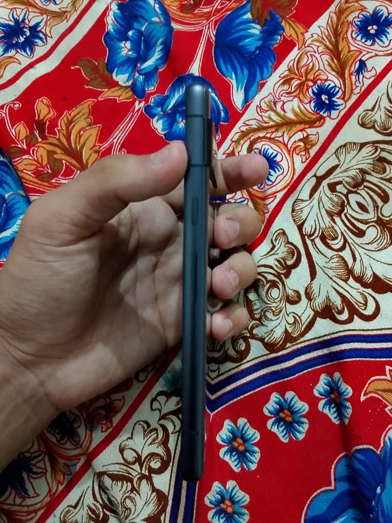 Google Pixel 7a 4