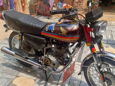 Honda 125 . . 14 modal