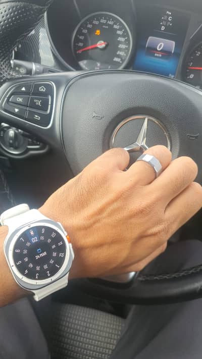 Galaxy watch Ultra Scratchless Condition FULL box