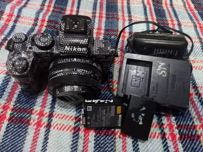 Nikon Z50 Mirrorless Camera – Excellent Condition | Original