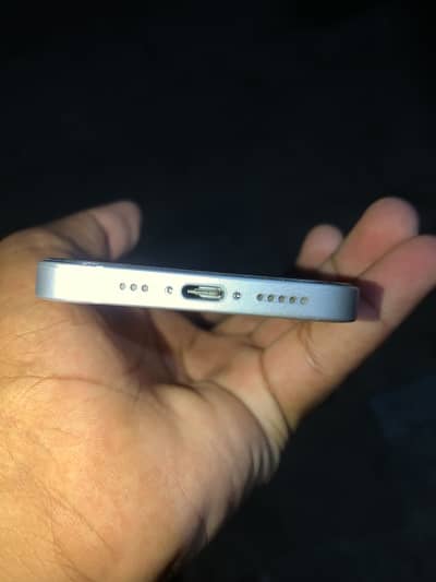 Apple iPhone 16e