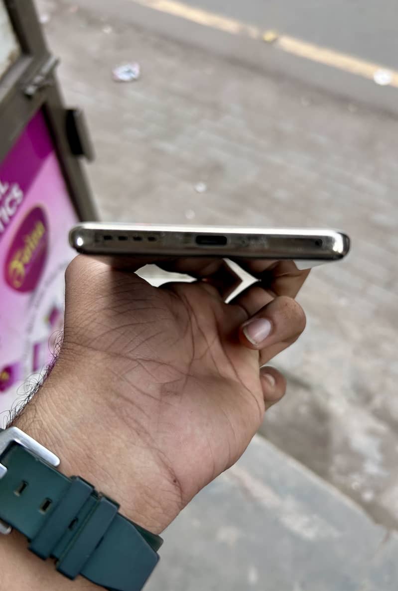 Infinix Zero 30 3
