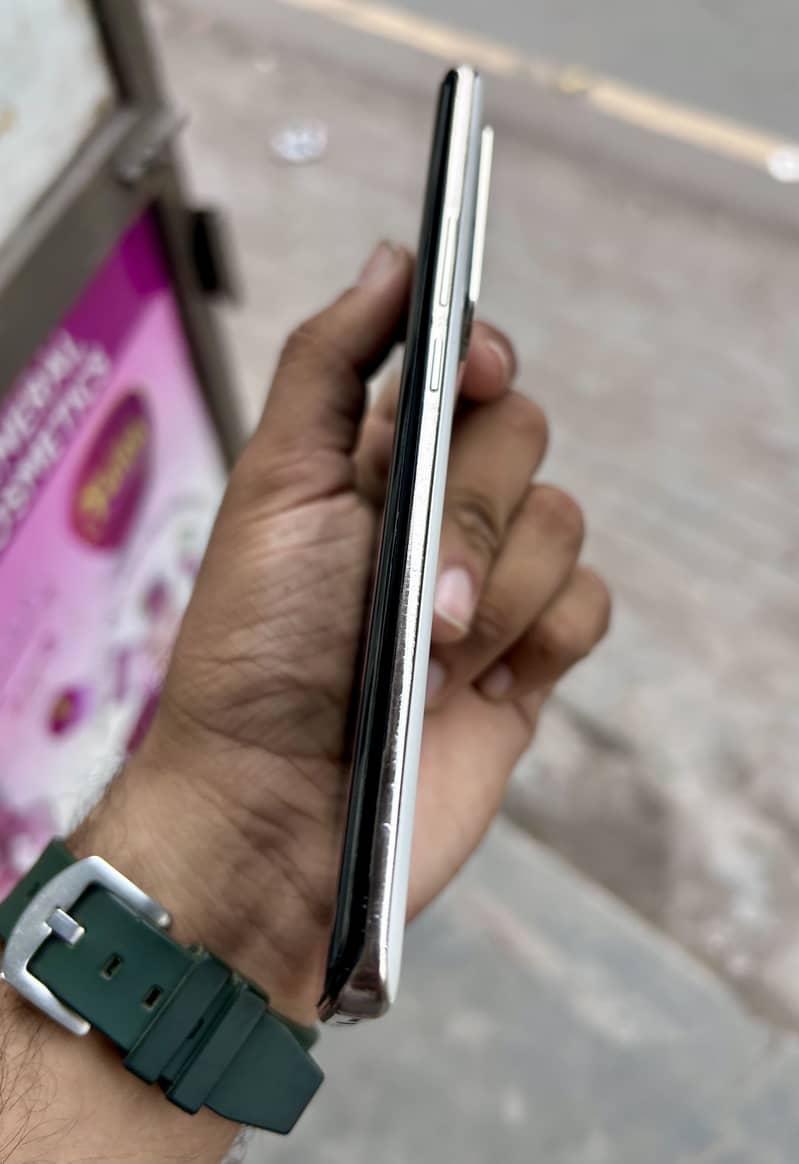 Infinix Zero 30 4