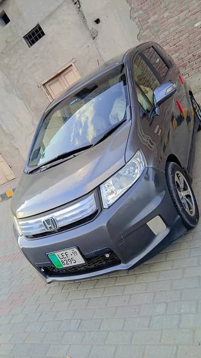Honda Freed 2012