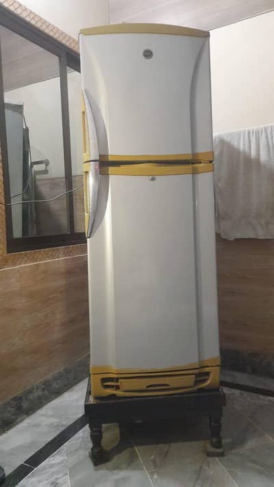 PEL REFRIGERATORS FOR SALE  Description