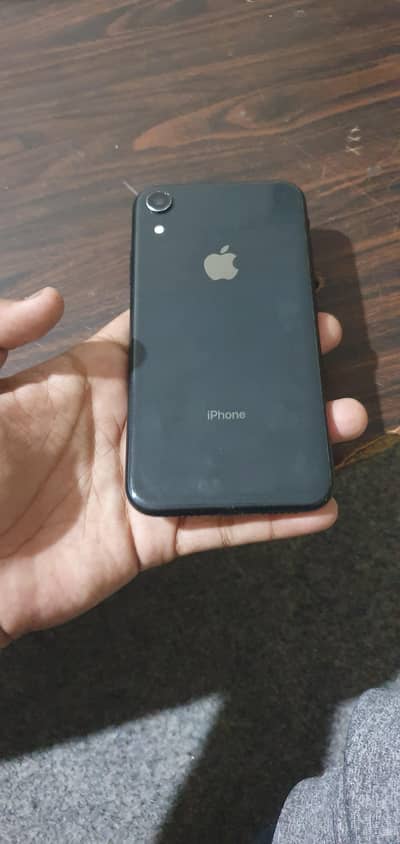 Apple iPhone XR