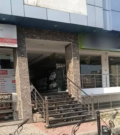 Office For Rent Prime Main Boulevard Location!