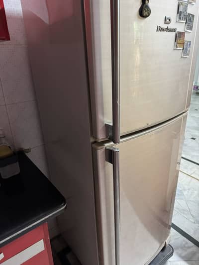 Dawlance 9175WBHZ Refrigerator for sale | 12 Cu Ft | 10/10 condition
