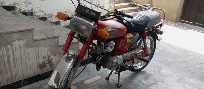 Yamaha Royale YB 100 2010