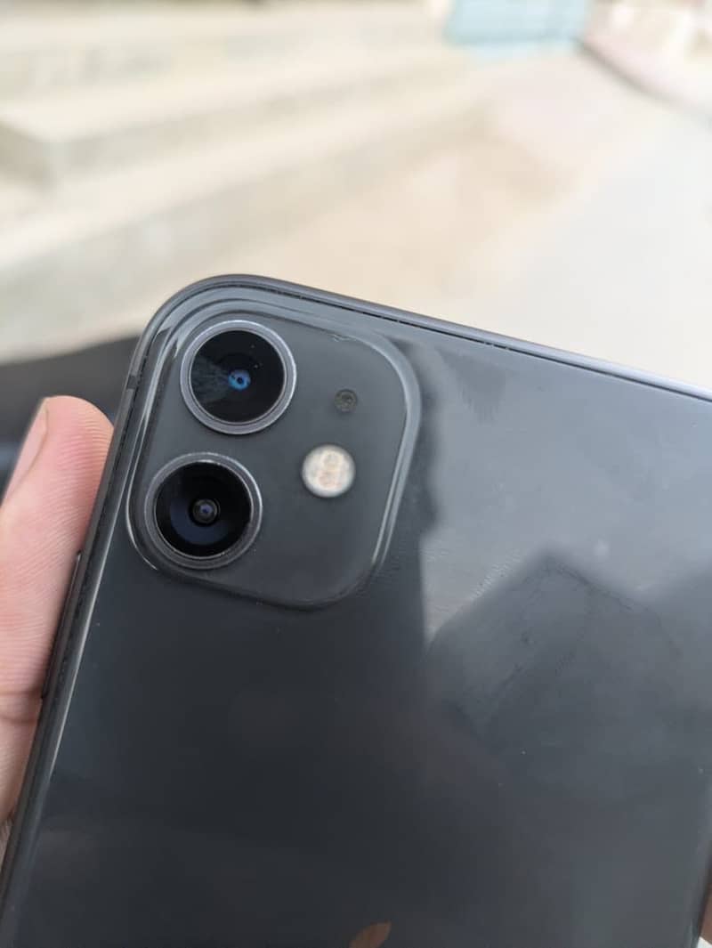 Apple iPhone 11 2