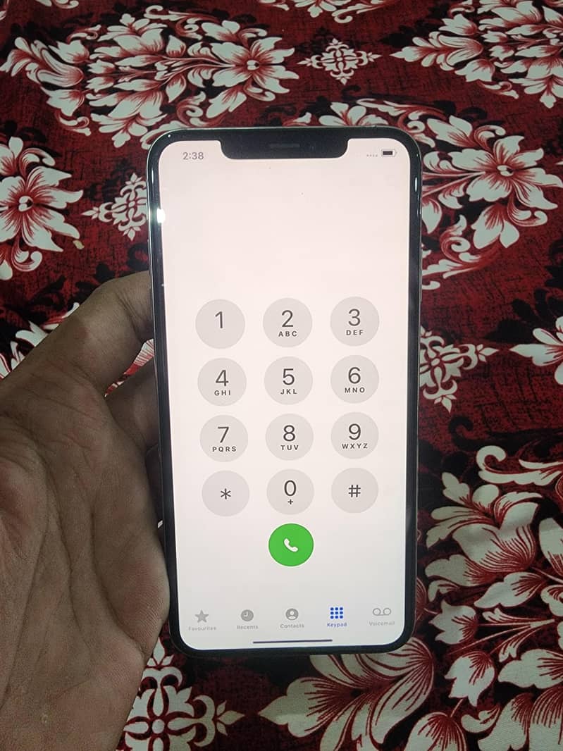 Apple iPhone XS Max 5
