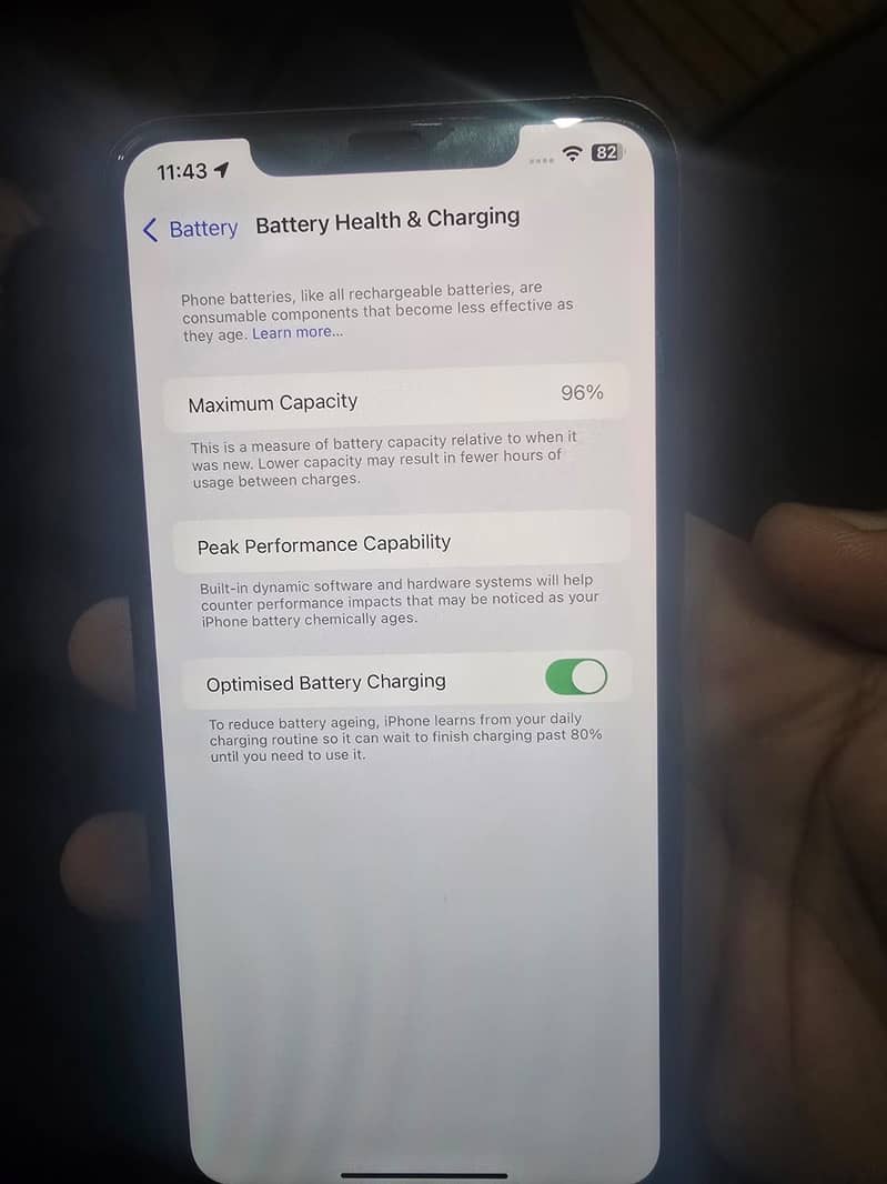 Apple iPhone 11 Pro Max 4