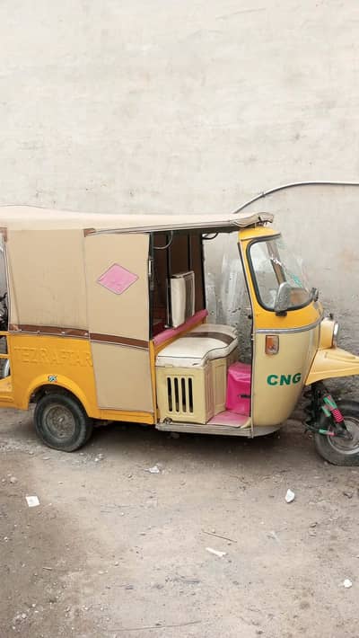 Taz Raftar CNG Riksha For Rent