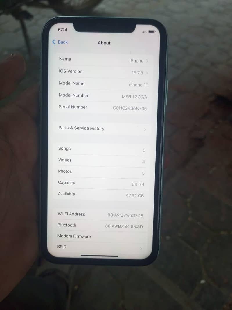 Apple iPhone 11 3