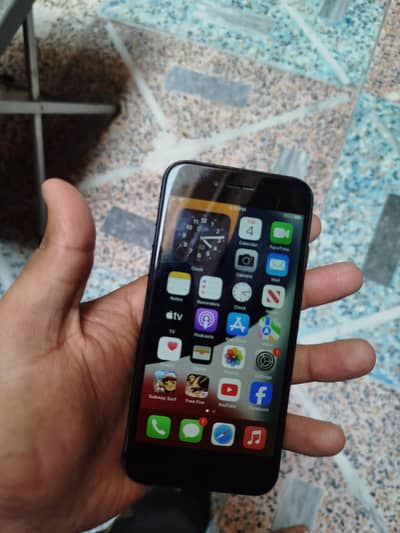 iphone 7 non pta 128GB cam like dslr gaming beast 03025271768 WhatsApp