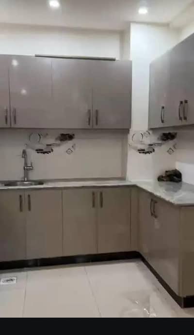 Apartment for rent only for single Professional lady