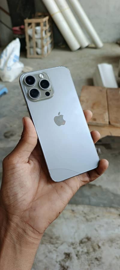 Whatsapp 03191875046