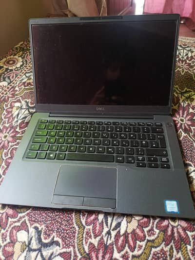 Dell latitude corei5 gen 8 touch screen 8 256