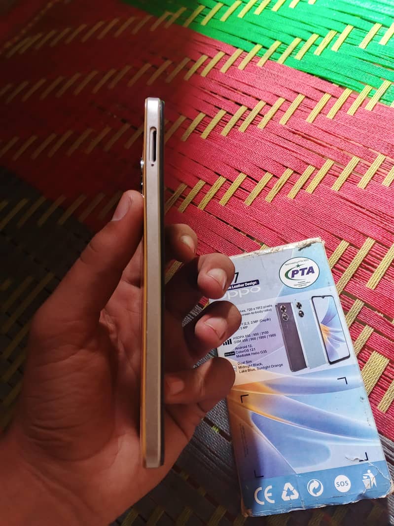 OPPO A17 4
