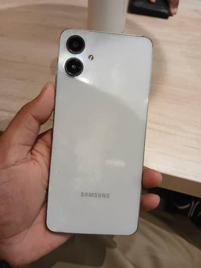 Samsung A06