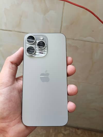 Apple iPhone 15 Pro Max