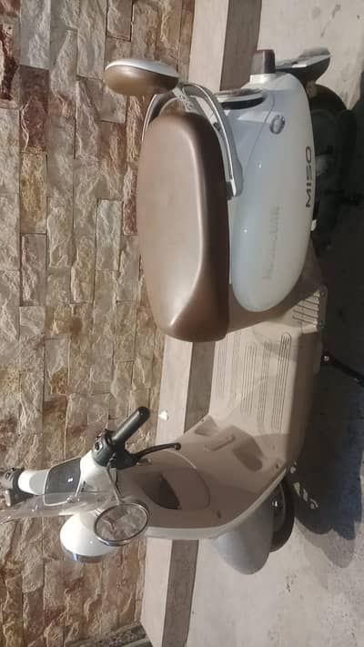 Jaguar Scooty for sale urgently