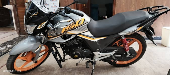 Honda CB 150F 2026