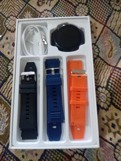 SM08 SMART WATCH FOR SALE CONTACT THIS NUMBER 03044904861