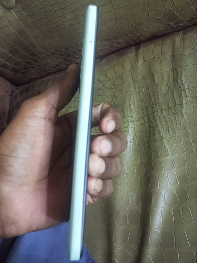 Redmi C12 4
