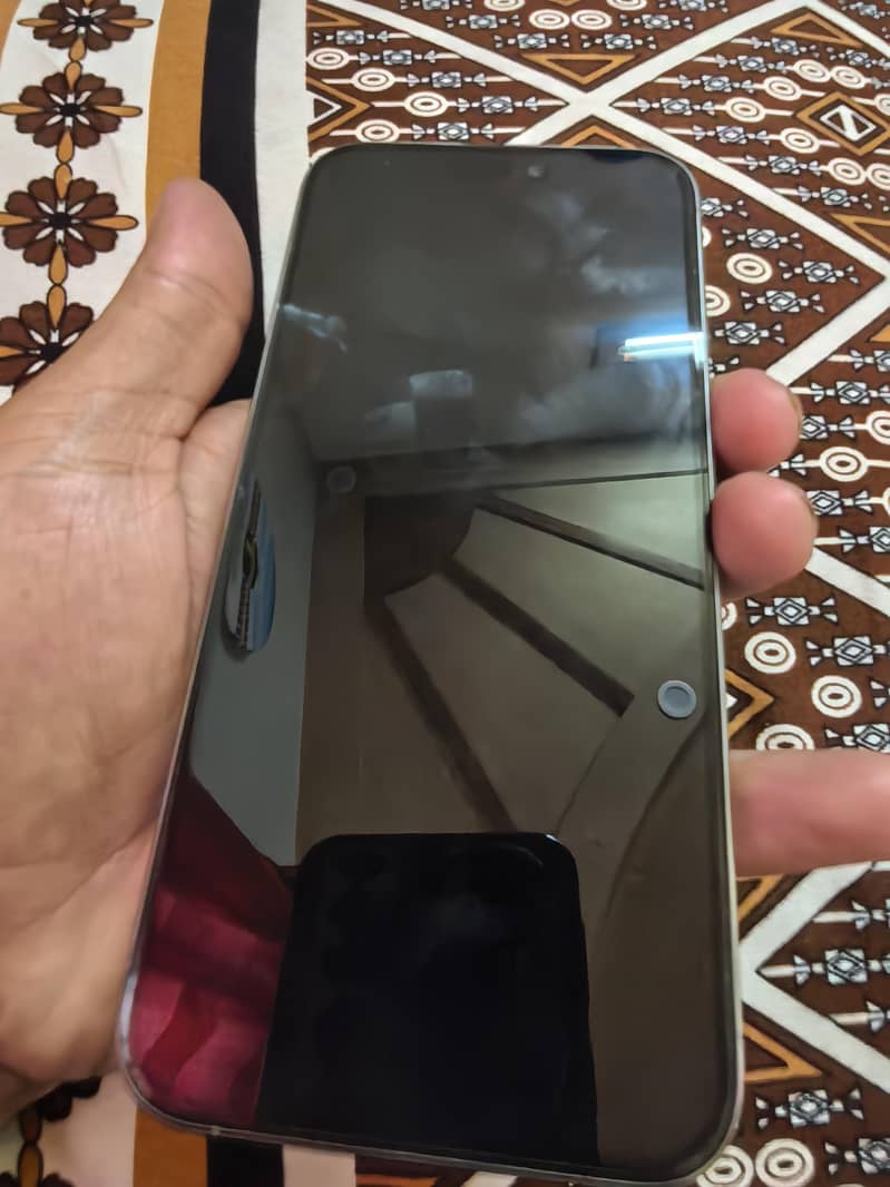 Apple iPhone 15 Pro Max 5