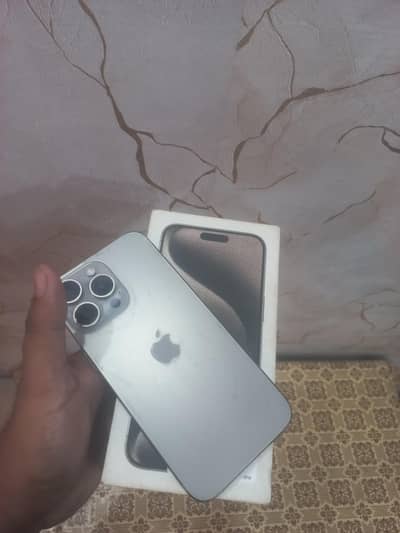 Apple iPhone 15 Pro Max jv