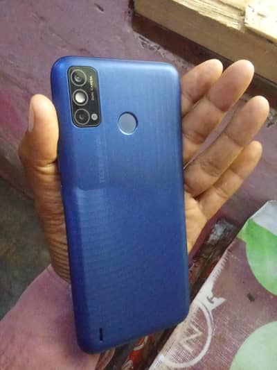 Tecno Spark 6 go 4/64