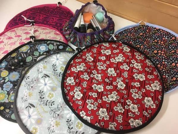 Handmade Zipper Roti Cover | Fabric Hot Pot Cover | Insulated Food Warmer | Chapati & Roti Keeper | Multipurpose Kitchen Food Cover | Dining Table Hotpot Cover