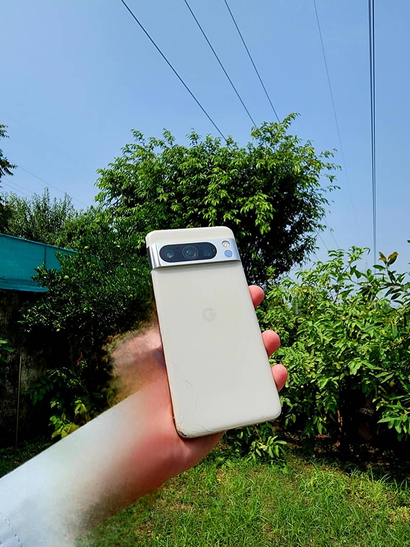 Google Pixel 8 Pro 0