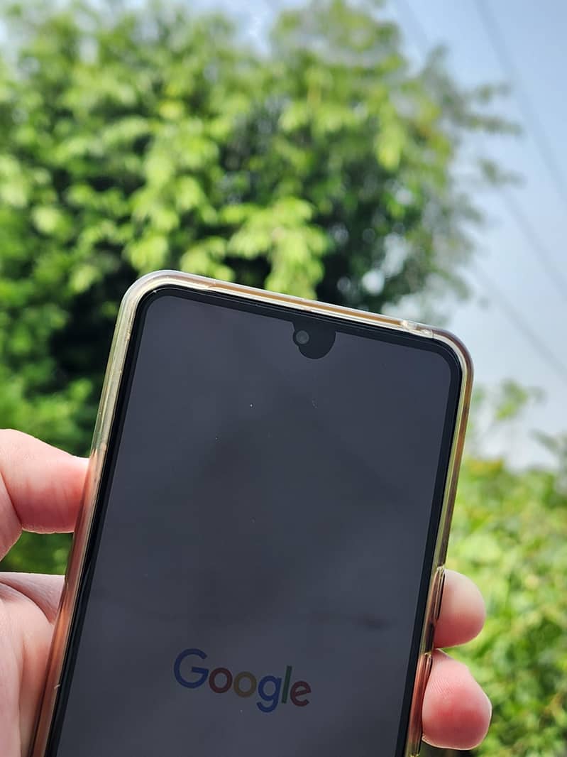 Google Pixel 8 Pro 2