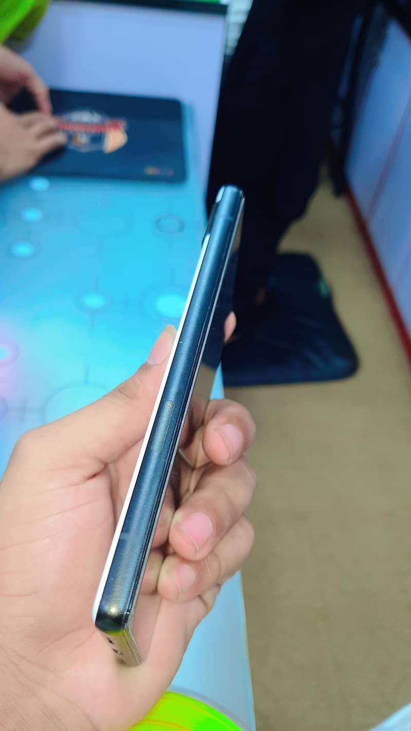 Google Pixel 6a 1