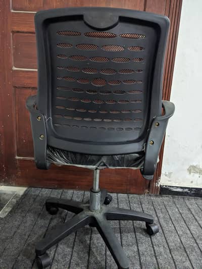 Study table and chairs for sale