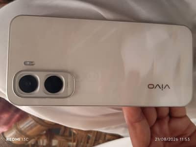 Vivo y500