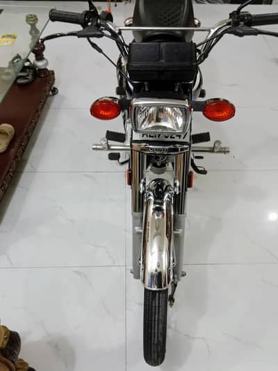 Honda CG125 Black fresh condition