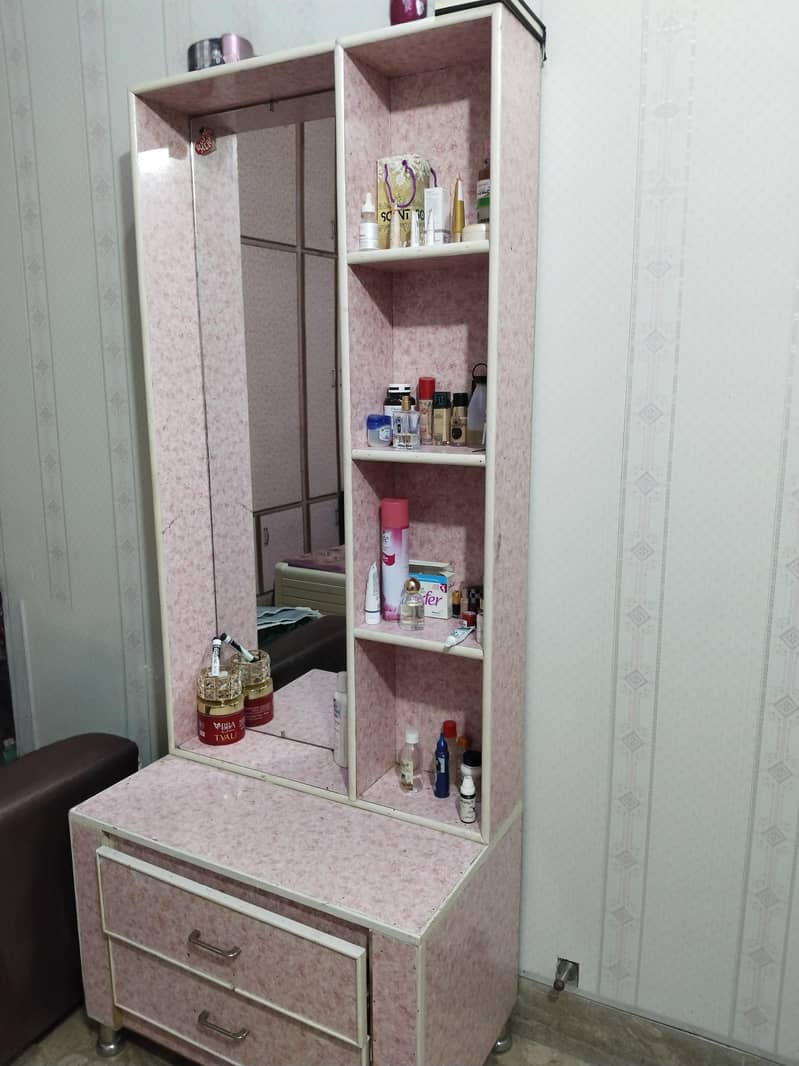 Dressing Table 2