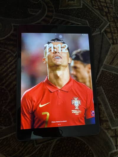 ipad 9th gen 64 gb 10/10