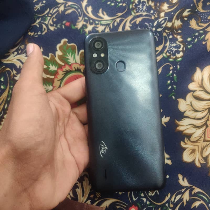 Itel A49 2/32 4