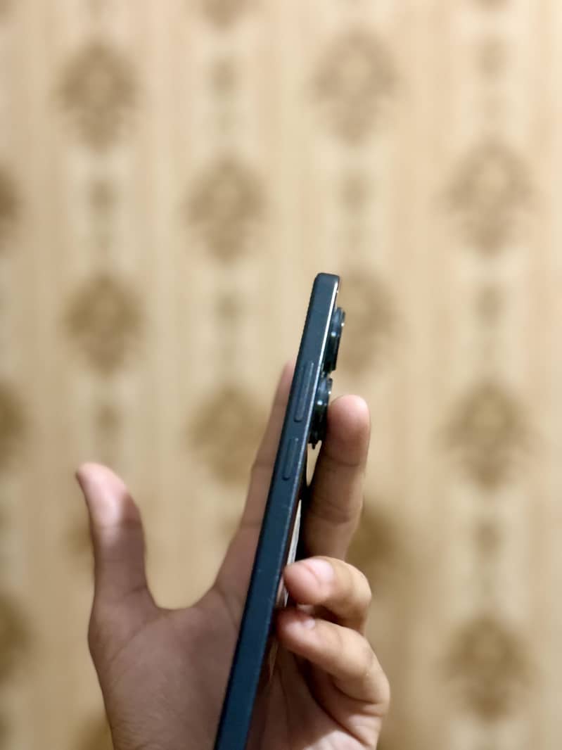 Redmi Note 13 Pro 1