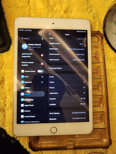 Apple ipad minni 5  4gb ram 64gb storage  no scratch condition 10/10
