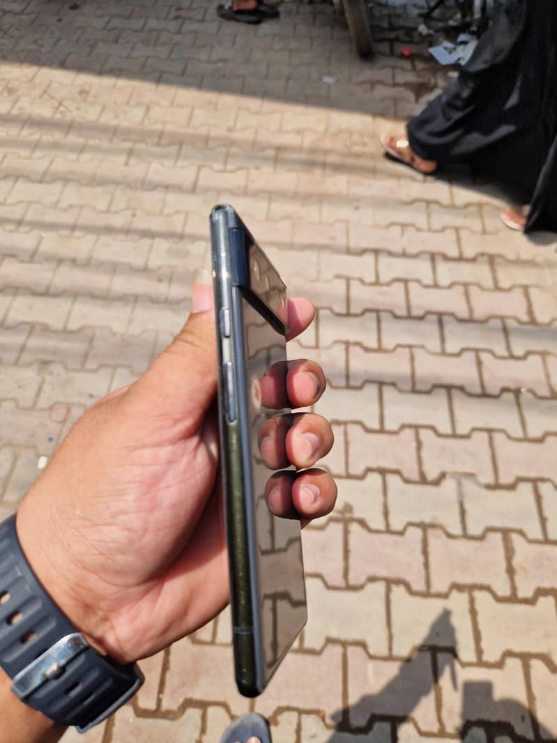 Google Pixel 6 3