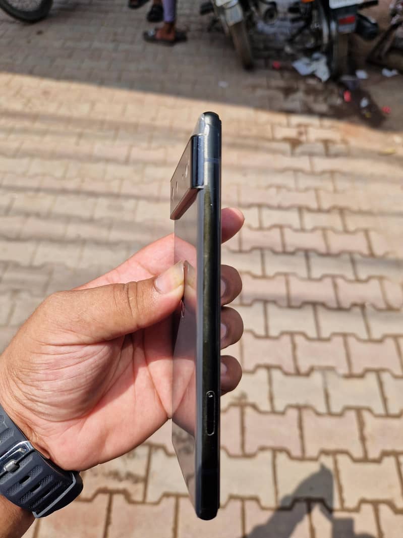 Google Pixel 6 4