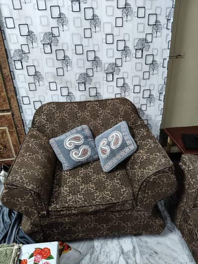 7 Seater Sofa - Used for Sale