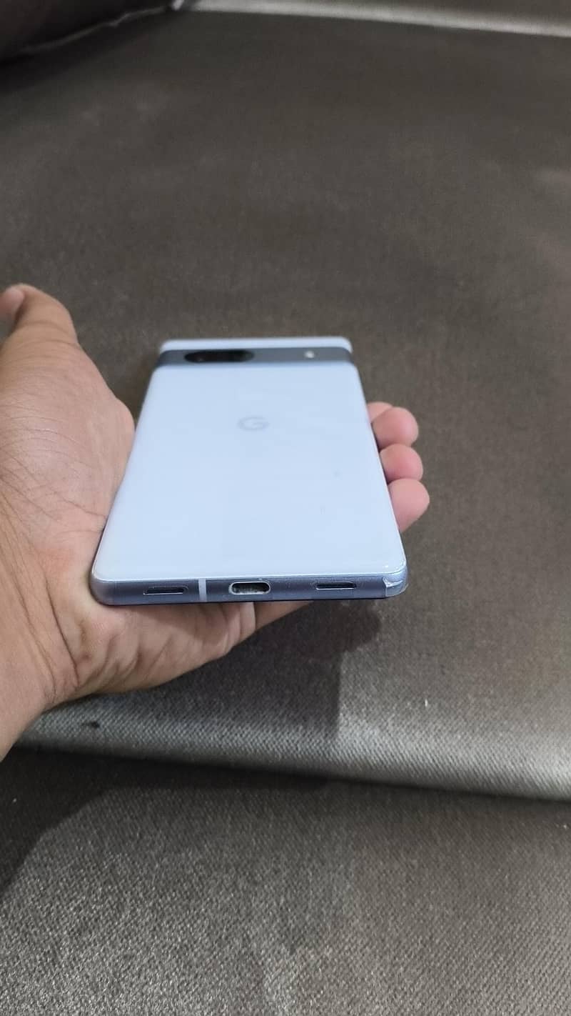 Google Pixel 7a 1